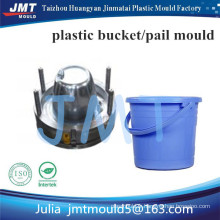 toutes sortes de plastique essuyage seau moule